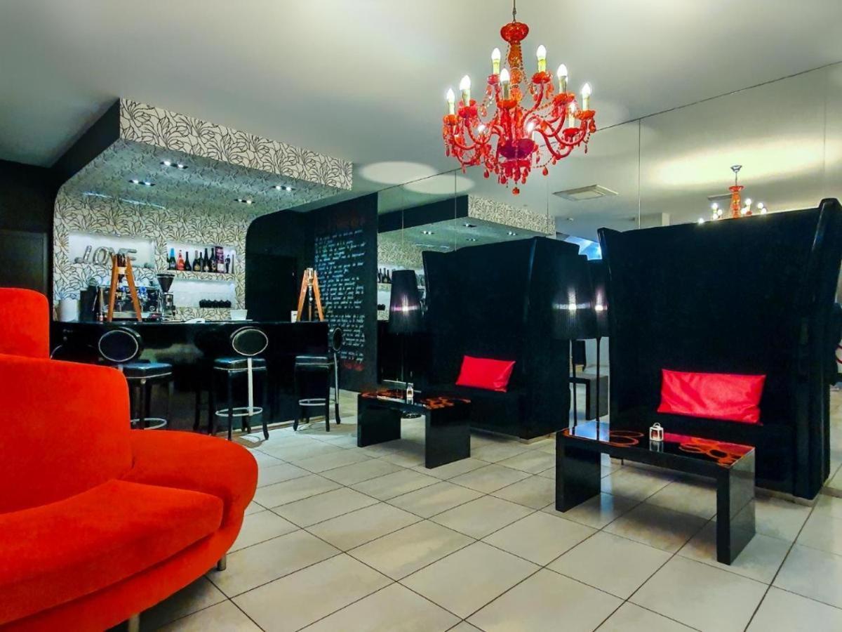 Coelho Boutique Hotel Гаттео-а-Маре Екстер'єр фото